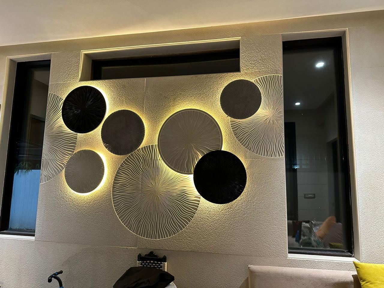 Black & White Acrylic Stone